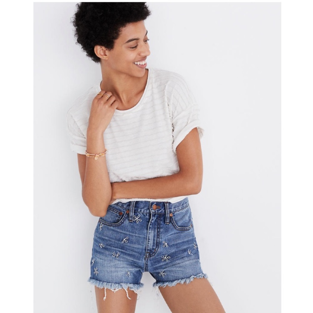 NWOT Madewell Perfect Jean Short:Daisy Embroidered